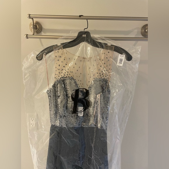 NWT* Sachin & Babi Teagan Sequin Gown - Picture 5 of 8